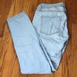 Free People Light Wash Skinny Jeans